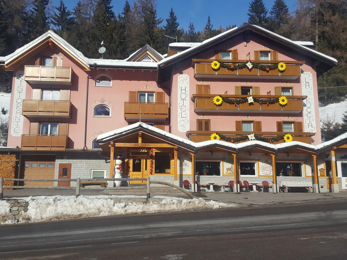 Hotel La Roccia Passo del Tonale Exterior photo